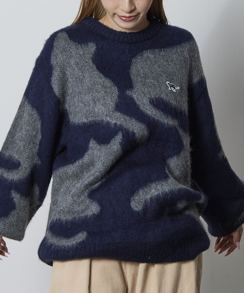 FREAK'S STORE（フリークスストア）の「限定展開 CHOW DOWN/チャウダウン リラックスフィット ジャカード クルーネック モヘアタッチ シャギーニット / キャットモチーフ（ニット/セーター・メンズ・ネイビー/チャコールグレー・LARGE/MEDIUM/SMALL）」の2枚目の写真