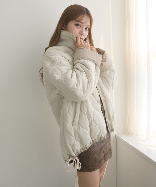Ambre Neige（アンブルネージュ）の「reversible quilting big jacket / リバーシブルキルティングビッグジャケット（ブルゾン・レディース・アイボリー/ブラック・FREE）」の16枚目の写真