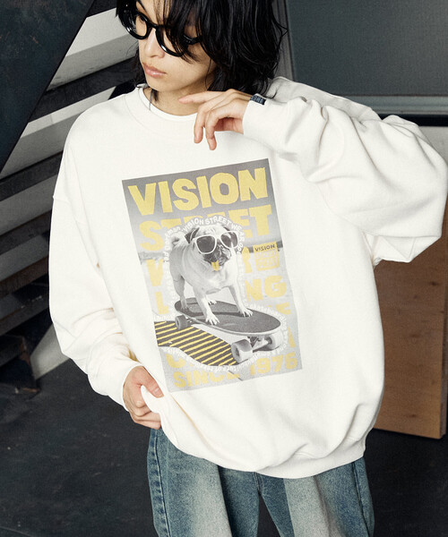 PUBLUX（パブリュクス）の「VISION STREET WEAR/ヴィジョンストリートウェアー 別注DOG PHOTO SWEAT(限定展開)（スウェット・メンズ・ライトグレー/オフホワイト/チャコールグレー・MEDIUM/X-LARGE/LARGE）」の12枚目の写真