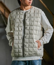 JACK & MARIE（ジャックアンドマリー）の「TAION マウンテンアクティブクルーネックインナーダウンベスト 900FP　TAION-004SBMT-DX（ベスト）」