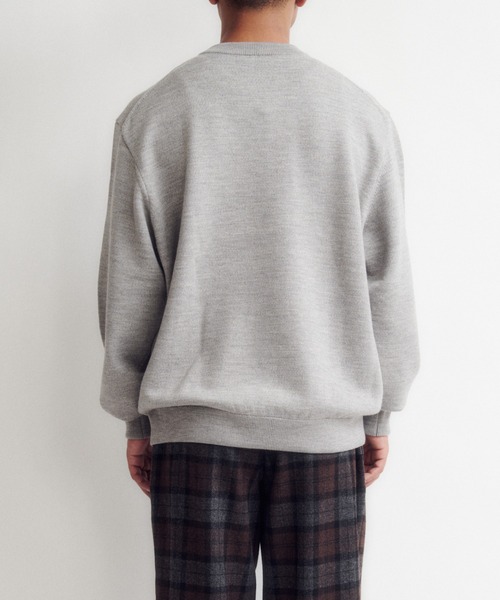 DIGAWEL（ディガウェル）の「Extrafine merino wool sweater（ニット/セーター・メンズ・グレー/ネイビー・2）」の6枚目の写真