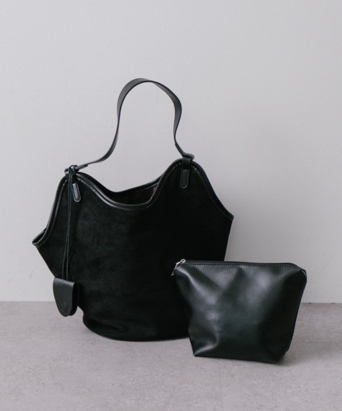 DRWCYS(ドロシーズ)の「スウェードライクカームトート(トートバッグ・レディース・ブラック/ブラウン・FREE)」の6枚目の写真