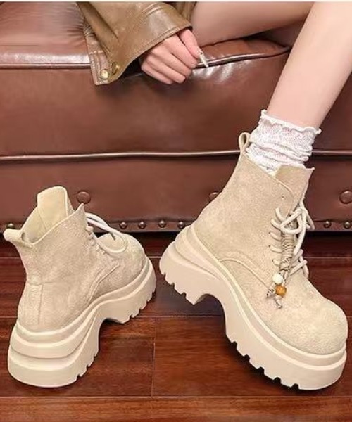 AsRiRe（アスリレイ）の「25aw レースアップ厚底プーツ（ブーツ・レディース・ベージュ/ブラウン/アイボリー・S/L/M）」の7枚目の写真