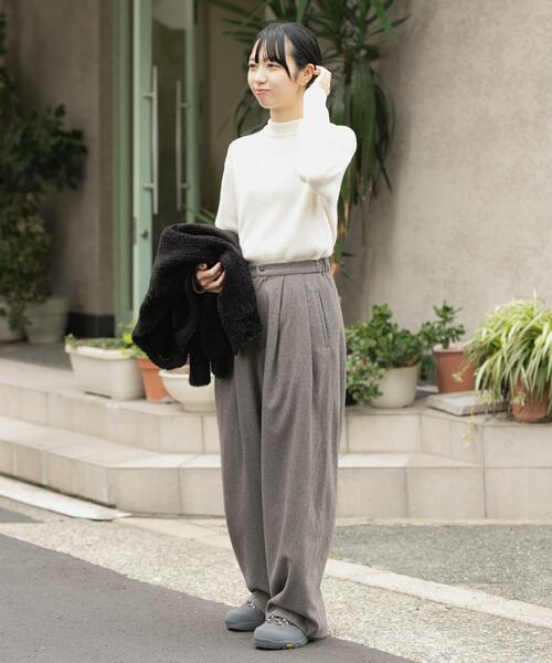 EKAL（エカル）の「ハイゲージモールニットプルオーバー（ニット/セーター・レディース・ホワイト/グレー/ブラック・ONE）」の9枚目の写真