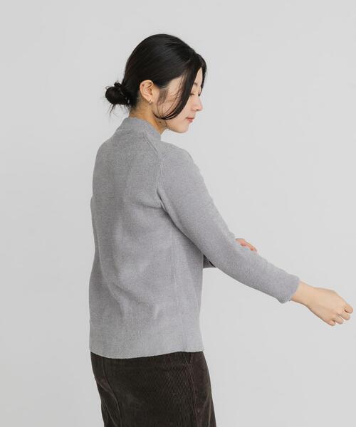 EKAL（エカル）の「ハイゲージモールニットプルオーバー（ニット/セーター・レディース・ホワイト/グレー/ブラック・ONE）」の15枚目の写真
