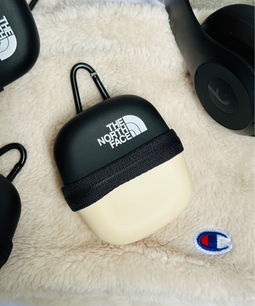 THE NORTH FACE（ザノースフェイス）の「【THE NORTH FACE】ノースフェイス 国内未発売 NUPTSE MOLD POUCH ヌプシモールドポーチ エアポッズケース イヤホンケース/ NN2PQ73J（コインケース・レディース・レッド/ホワイト/グリーン/イエロー/ブラック・ONESIZE）」の2枚目の写真