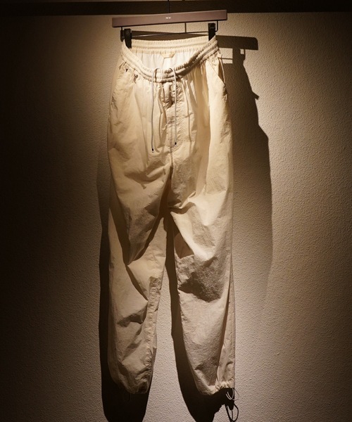 TROVE（トローヴ）の「FUTURE VINTAGE PLAY PANTS（その他パンツ・メンズ・アイボリー/ブラック・1/3）」の14枚目の写真