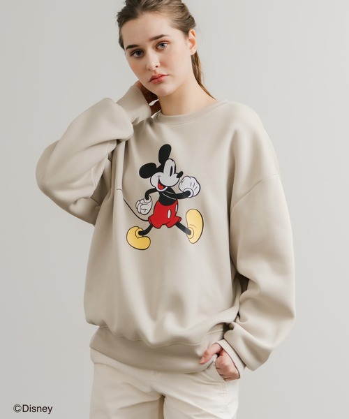 MICKEY MOUSE(ミッキーマウス)の「Disney ディズニー MICKEY MOUSE オーバーサイズ ミッキーマウスプリント裏起毛スウェットトレーナー(スウェット・レディース・グレー系2/グレー系3/グレー系4/オートミール/チャコール/ベージュ/グレー系/ベージュ系1/ネイビー系/ダークグリーン/グレー/グレー系1/ベージュ系/ダークグリーン系/ネイビー/キャメル・M/L/XL)」の9枚目の写真