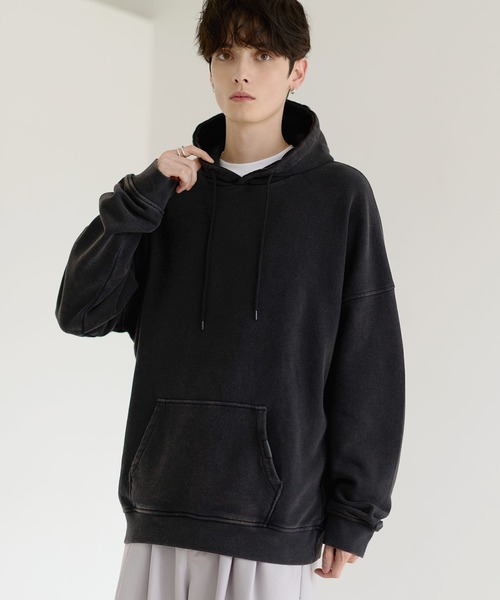 ETELIO（エテリオ）の「ヴィンテージ加工PUピスデザインスウェットプルパーカー（パーカー・メンズ・ワイン/ブラック/ブルー/グレー/ブラウン・S/M/L/XL）」の2枚目の写真