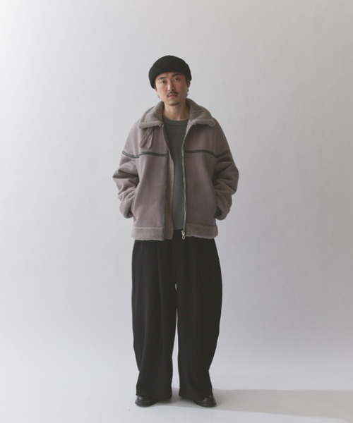 Lui's（ルイス）の「フェイクムートンブルゾン（ブルゾン・メンズ・ライトグレー/チャコールグレー・S/M）」の4枚目の写真