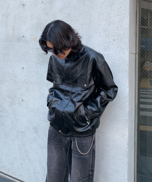 lilful(リルフル)の「オーバーサイズPUレザースタンドネックジャケット(ライダースジャケット・メンズ・ブラック・F)」の12枚目の写真