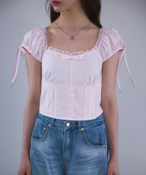 ROSEFRANTZ（ロゼフランツ）の「Ribbon Pintuck Crop Blouse [Pink]（シャツ/ブラウス・レディース・PINK・SMALL/MEDIUM）」の2枚目の写真