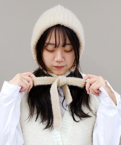 DONOBAN（ドノバン）の「ローゲージボンネット型ニット帽（ニットキャップ/ビーニー・レディース・ナチュラル/チャコール・ONE）」の4枚目の写真