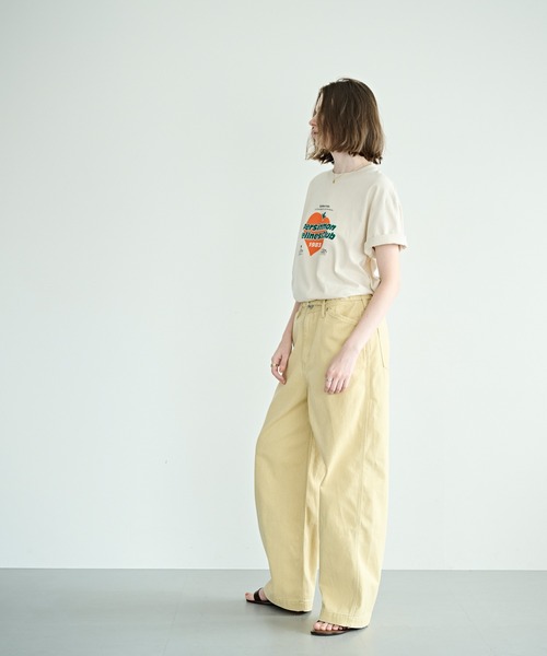 kha:ki（カーキ）の「「KHA:KI / カーキ」BOX TEE -P.W.C.-（Tシャツ/カットソー・レディース・オフホワイト/ブラウン/ホワイト・1）」の6枚目の写真