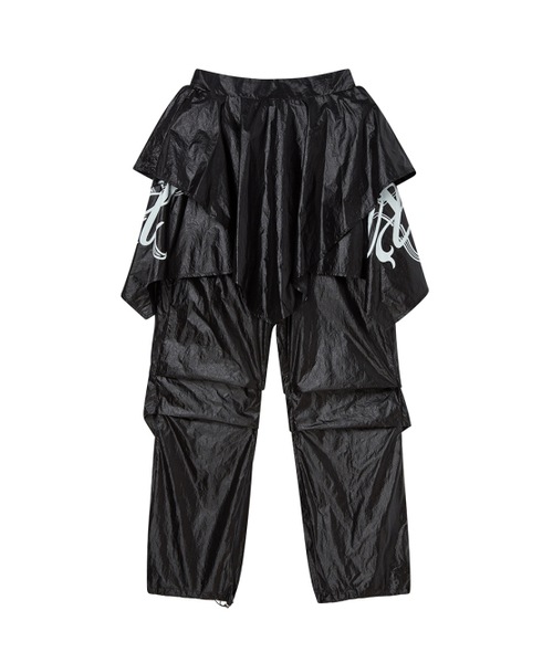 NYXX(エヌワイエックスエックス)の「DRAPE LAYERED SKIRTPANTS BLACK(その他パンツ・レディース・その他・SMALL/MEDIUM)」の2枚目の写真