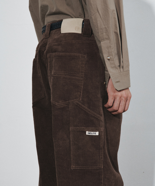 HEUTE(ホイテ)の「RISE CORDUROY WORK PANTS (BROWN)(その他パンツ・メンズ・ブラウン・MEDIUM/LARGE)」の5枚目の写真