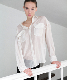 ATMORE（アットモア）の「グリミングルージュポケットシャツ(シェルアイボリー)（シャツ/ブラウス）」