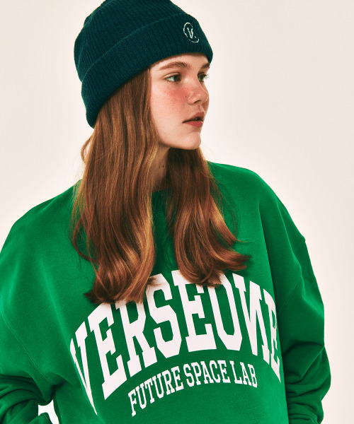 VERSE ONE(バースワン)の「ARCH LOGO CREWNECK SWEATSHIRTS GREEN(スウェット・レディース・その他・LARGE/MEDIUM/SMALL)」の7枚目の写真