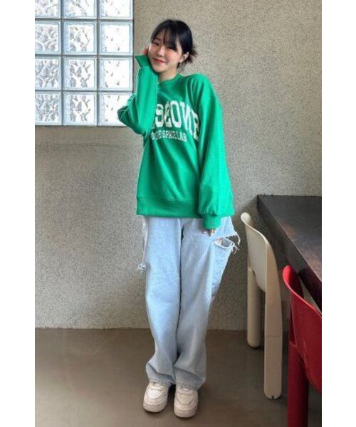 VERSE ONE(バースワン)の「ARCH LOGO CREWNECK SWEATSHIRTS GREEN(スウェット・レディース・その他・LARGE/MEDIUM/SMALL)」の15枚目の写真