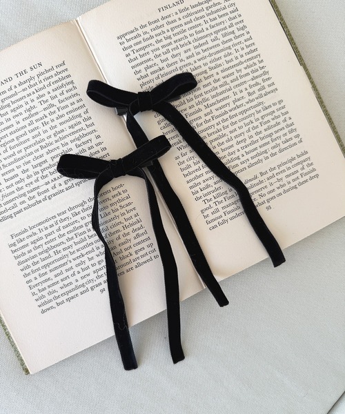 kutir（クティール）の「kutirlune／【2P】ベロアリボンピン（ヘアピン・レディース・ブラック/ボルドー・FREE）」の4枚目の写真