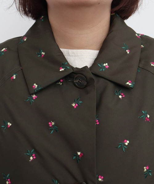 CHILD WOMAN（チャイルドウーマン）の「EVOダウン 小花刺繍ステンコート（ステンカラーコート・レディース・カーキ・FREE）」の12枚目の写真
