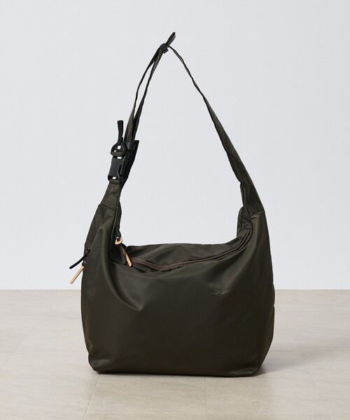 ABAHOUSE(アバハウス)の「【DsBk / ディーエスビーケー】 REGISTER SLING L /スリングバッグ /ユニセックス 【WEB限定】(バックパック/リュック・メンズ・グレー/ブラック/カーキ/ネイビー・フリー)」の19枚目の写真