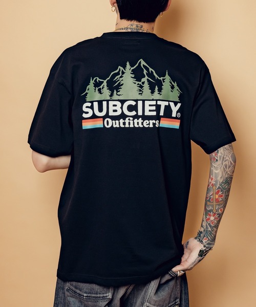 Subciety(サブサエティ)の「Outfitters tee(Tシャツ/カットソー・メンズ・ブラック/ホワイト/チャコール・SMALL/MEDIUM/LARGE/X-LARGE/XX-LARGE)」の2枚目の写真