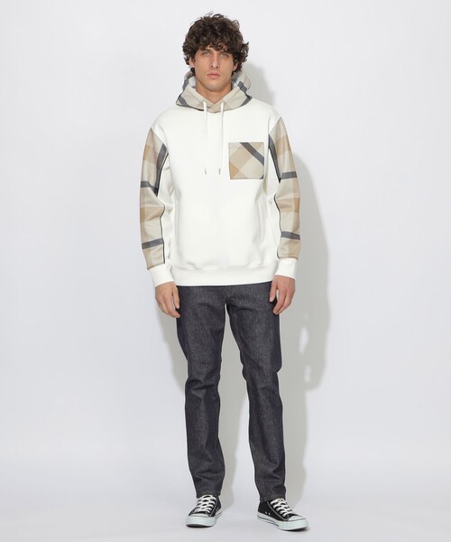 CB CRESTBRIDGE（シービークレストブリッジ）の「パーシャルチェック切替フーディー（パーカー・レディース・オフホワイト/ブラック・3/2/1）」の18枚目の写真