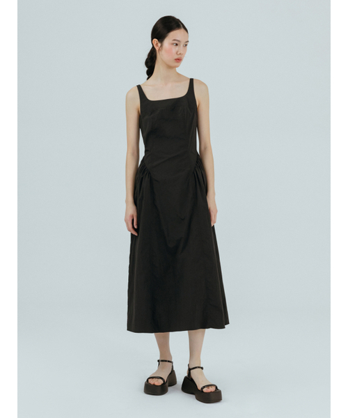 ETMON(エトモン)の「Volume Shirring Sleeveless Dress Black(Tシャツ/カットソー・レディース・その他・S/M)」の4枚目の写真