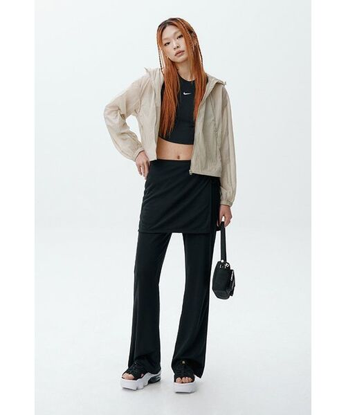 MUSINSA STANDARD WOMAN（ムシンサスタンダードウーマン）の「ウィメンズシアーフードパーカージャケット[ベージュ]（ナイロンジャケット・レディース・その他・S/M/L）」の2枚目の写真
