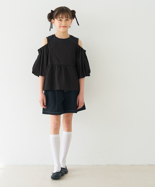 coca(coca)(コカ)の「【WEB限定セール】キッズ 肩あきジャカードブラウス(シャツ/ブラウス・キッズ・ブラック/アイボリー・150/140/130/120)」の16枚目の写真