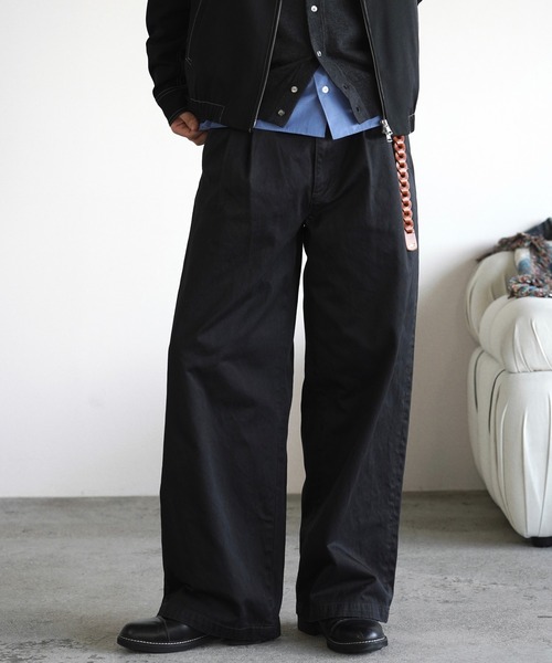 WYM LIDNM（ウィム バイ リドム）の「GABA WIDE PIGMENT DYED 2TUCK TROUSERS（その他パンツ・メンズ・ライトグレー/ブラック系/グレイッシュベージュ・L/M/S）」の20枚目の写真