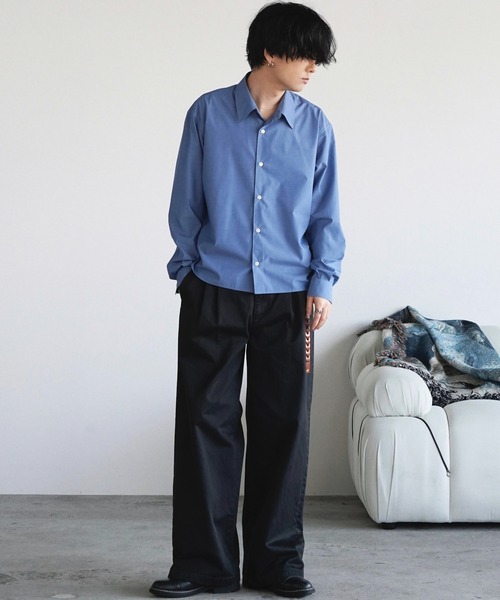 WYM LIDNM（ウィム バイ リドム）の「GABA WIDE PIGMENT DYED 2TUCK TROUSERS（その他パンツ・メンズ・ライトグレー/ブラック系/グレイッシュベージュ・L/M/S）」の8枚目の写真