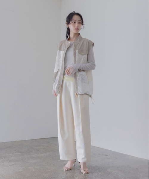 Eimee Law（エイミーロウ）の「メッシュレーススタンドカラージレ（ベスト・レディース・ブラック/アイボリー・FREE）」の3枚目の写真