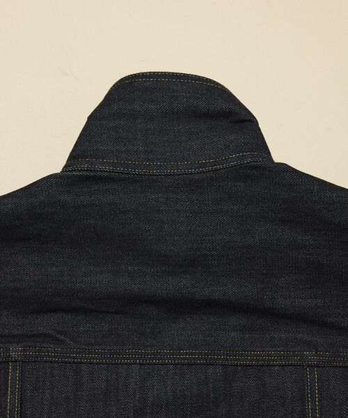 Lee(リー)の「Lee × FREAK'S STORE/リー 別注 COWBOY JACKET/カウボーイ デニムジャケット(ブルゾン・メンズ・ネイビー/インディゴブルー・LARGE/MEDIUM)」の13枚目の写真