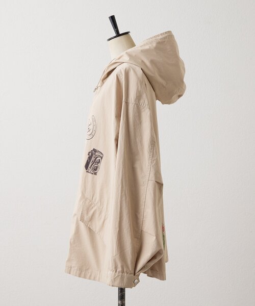 ear PAPILLONNER(イアパピヨネ)の「Kendai×SUM1 STYLE別注マンパ【SUM1 STYLE】(その他アウター・レディース・ブルー/ベージュ・FREE)」の12枚目の写真