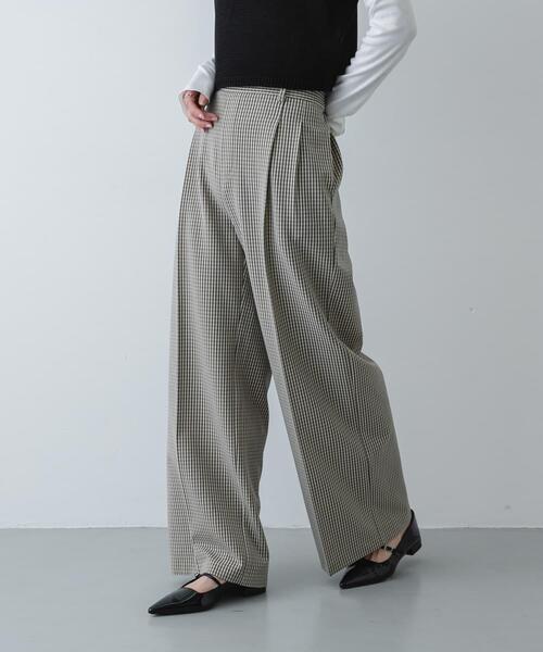 SENSE OF PLACE by URBAN RESEARCH（センスオブプレイスバイアーバンリサーチ）の「『XS,TALLサイズ/WEB限定』『イージーケア』ワイドイージーパンツ（スラックス・レディース・ブラック/ベージュ系その他/グレー・TALL/SMALL/MEDIUM/LARGE/X-SMALL）」の3枚目の写真