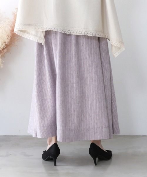 iS ScoLar(イズスカラー)の「561217:花柄布帛×ラメ入りストライプ柄 リバーシブルスカート(スカート・レディース・アイボリー/ブラック・M)」の17枚目の写真