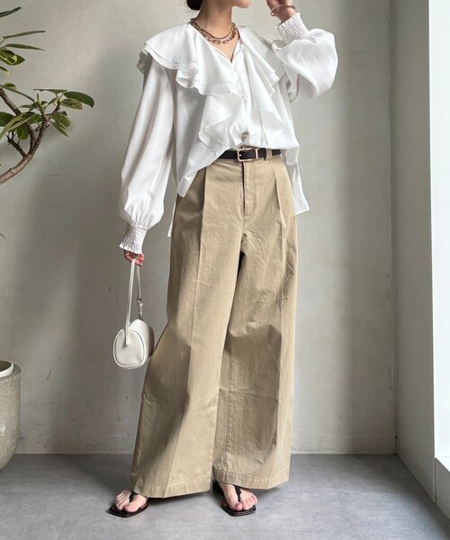 DouDou(ドゥドゥ)の「ラッフルブラウス(シャツ/ブラウス・レディース・イエロー/ホワイト・FREE)」の5枚目の写真