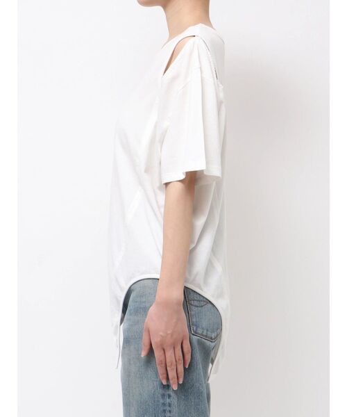 Ungrid(アングリッド)の「アシメデザインTee(Tシャツ/カットソー・レディース・ブラック/レッド/オフホワイト・FREE)」の18枚目の写真
