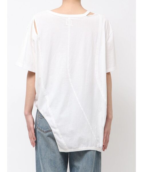 Ungrid(アングリッド)の「アシメデザインTee(Tシャツ/カットソー・レディース・ブラック/レッド/オフホワイト・FREE)」の19枚目の写真