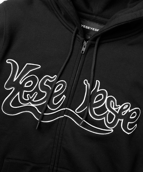 YESEYESEE(イエスアイシー)の「Y.E.S Snail Logo Zip-up Hoodie(パーカー・メンズ・ブラック/ダークブラウン・XL/L/M/S)」の5枚目の写真