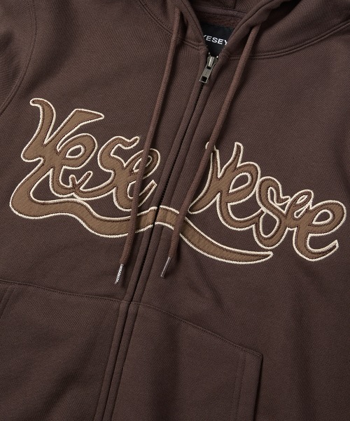 YESEYESEE(イエスアイシー)の「Y.E.S Snail Logo Zip-up Hoodie(パーカー・メンズ・ブラック/ダークブラウン・XL/L/M/S)」の14枚目の写真