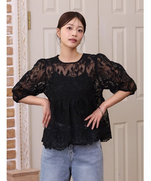 fifth(フィフス)の「【インナー付き】レースペプラムトップス(シャツ/ブラウス・レディース・ブラック/アイボリー・M)」の2枚目の写真