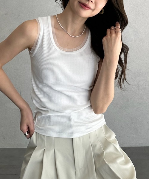 TREOVER(トレオーバー)の「チュールリブタンクトップ(タンクトップ・レディース・オフホワイト/ブラウン/グレイッシュベージュ/ブラック・LARGE/MEDIUM)」の2枚目の写真
