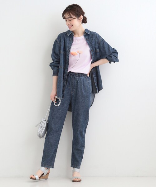 SHOO・LA・RUE（シューラルー）の「【綿100%/プチプラ/S-LL】カジュアルすぎない フェミニンプリントTシャツ（Tシャツ/カットソー・レディース・チャコールグレー/ホワイト系1/ホワイト系2/ピンク系1・01/02/03/04）」の11枚目の写真
