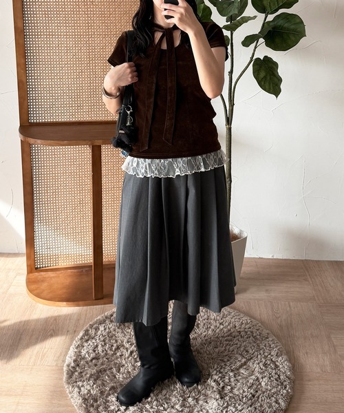 MUHET(ミュエータ)の「sheer velours front tie design top / シアーベロアフロントタイデザイントップス(Tシャツ/カットソー・レディース・ネイビー/ピンク/ブラウン・FREE)」の14枚目の写真