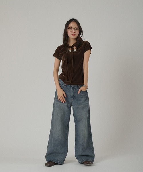 MUHET(ミュエータ)の「sheer velours front tie design top / シアーベロアフロントタイデザイントップス(Tシャツ/カットソー・レディース・ネイビー/ピンク/ブラウン・FREE)」の17枚目の写真