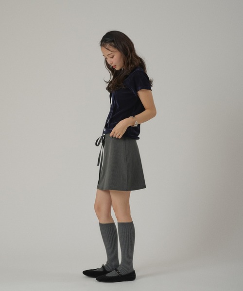 MUHET(ミュエータ)の「sheer velours front tie design top / シアーベロアフロントタイデザイントップス(Tシャツ/カットソー・レディース・ネイビー/ピンク/ブラウン・FREE)」の10枚目の写真