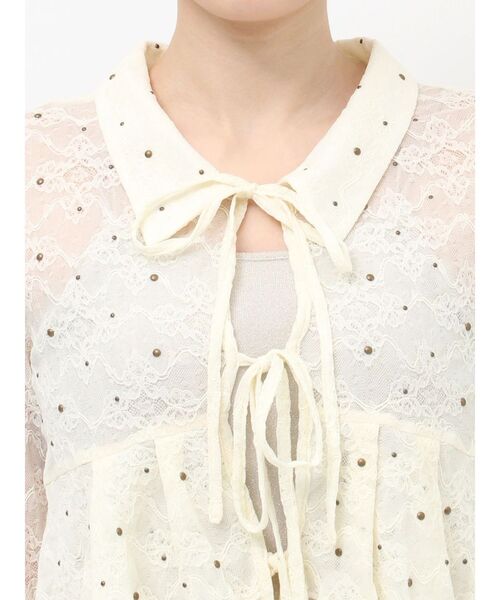EVRIS（エヴリス）の「スタッズレースリボンシャツ（シャツ/ブラウス・レディース・アイボリー/ブラック・FREE）」の13枚目の写真